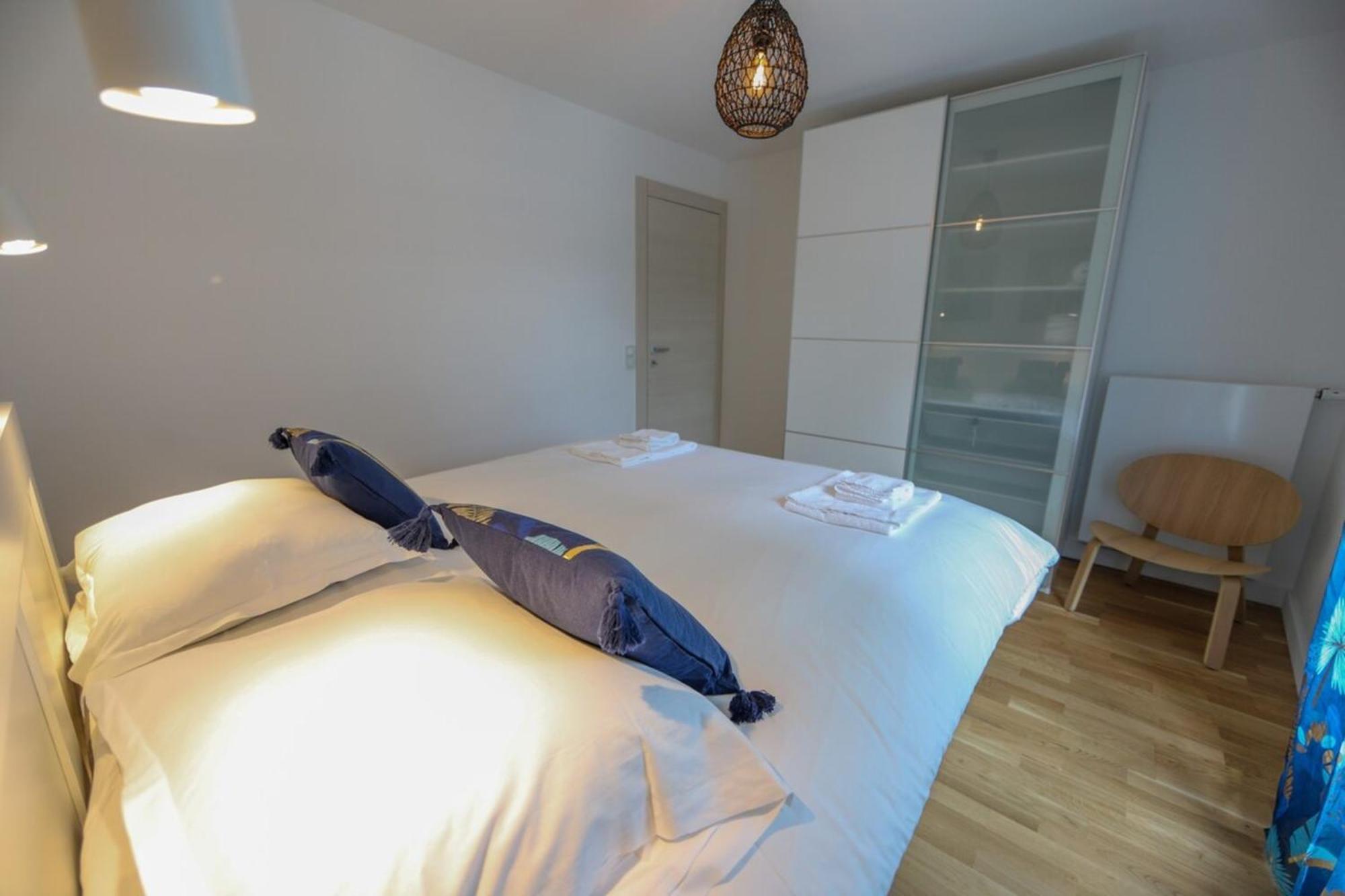 Le Romain - 1-Bedroom With Private Garage Annecy Esterno foto